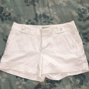 *sold locally* Banana Republic shorts